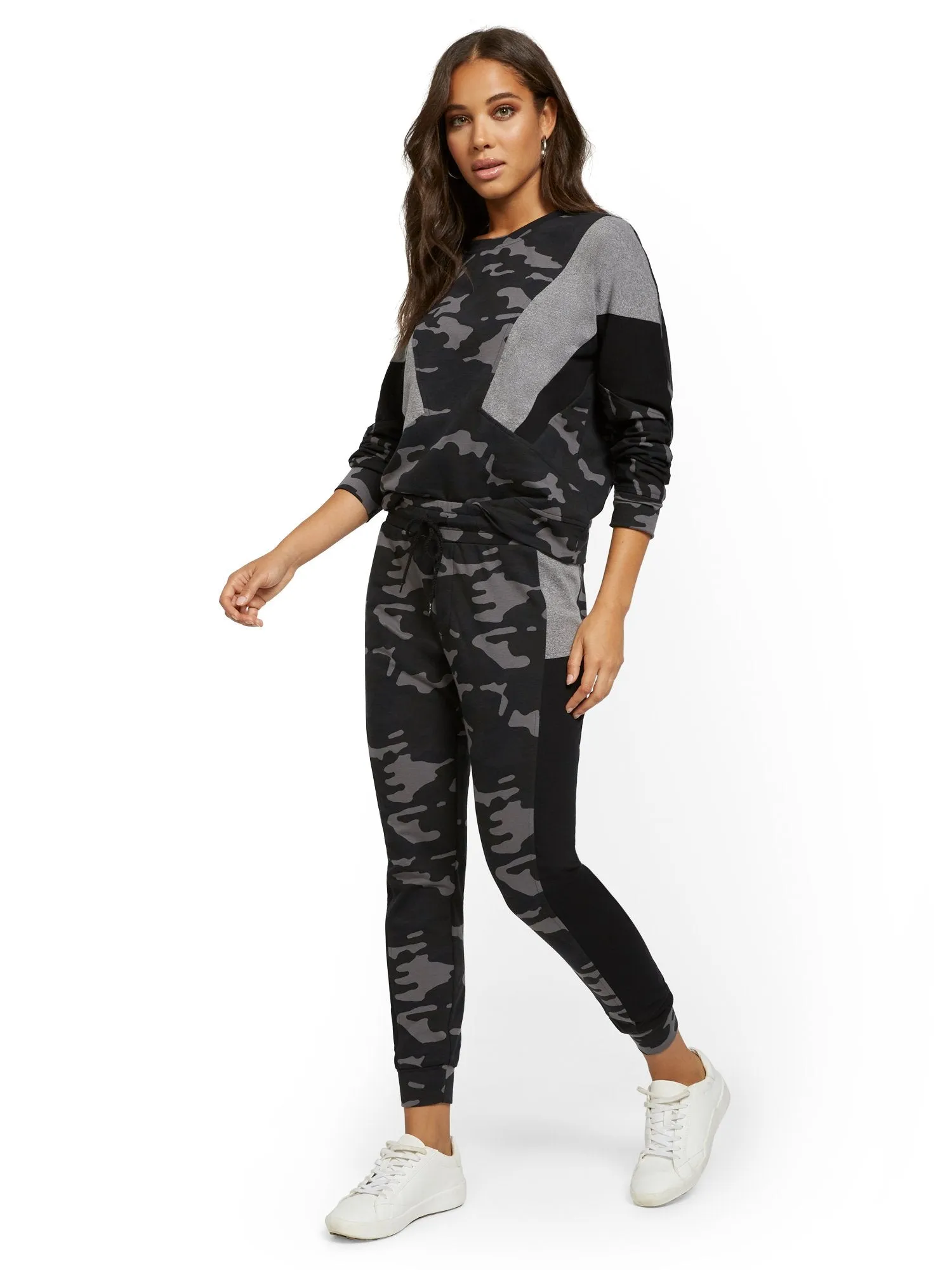 Camo-Print Colorblock Jogger Pant