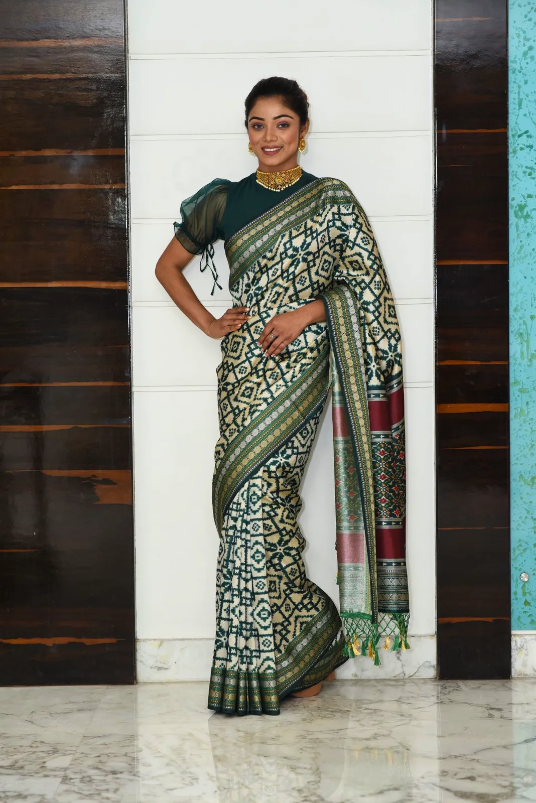 Green patola silk saree with Ikkat Pattern