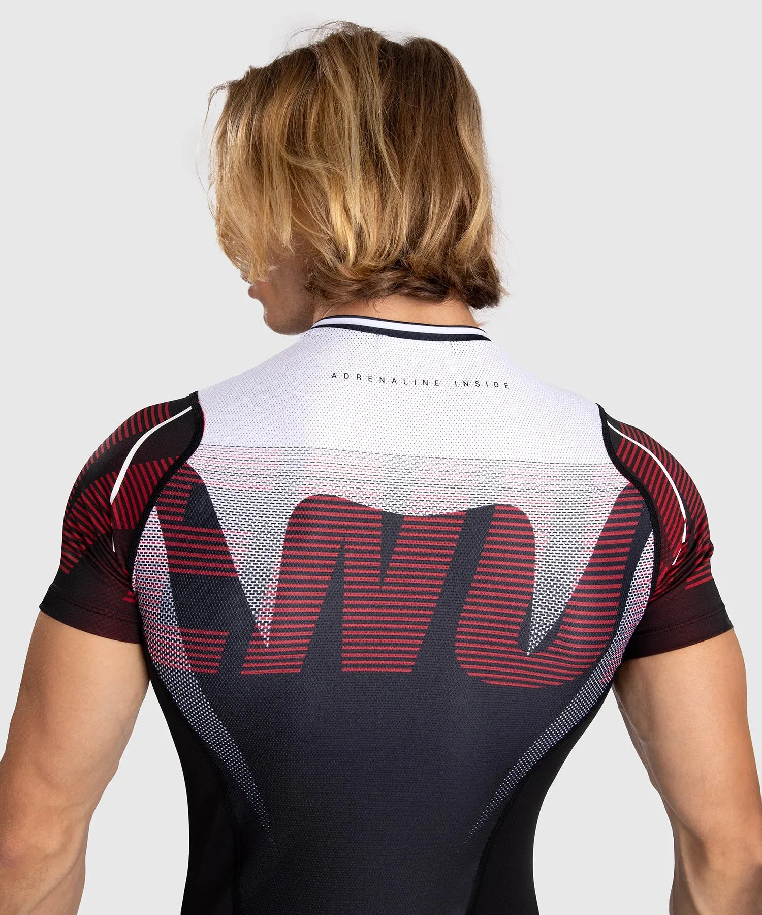 Venum-05176-100 Adrenaline Men’s Short-Sleeve Rashguard Compression T-shirt M-L Red