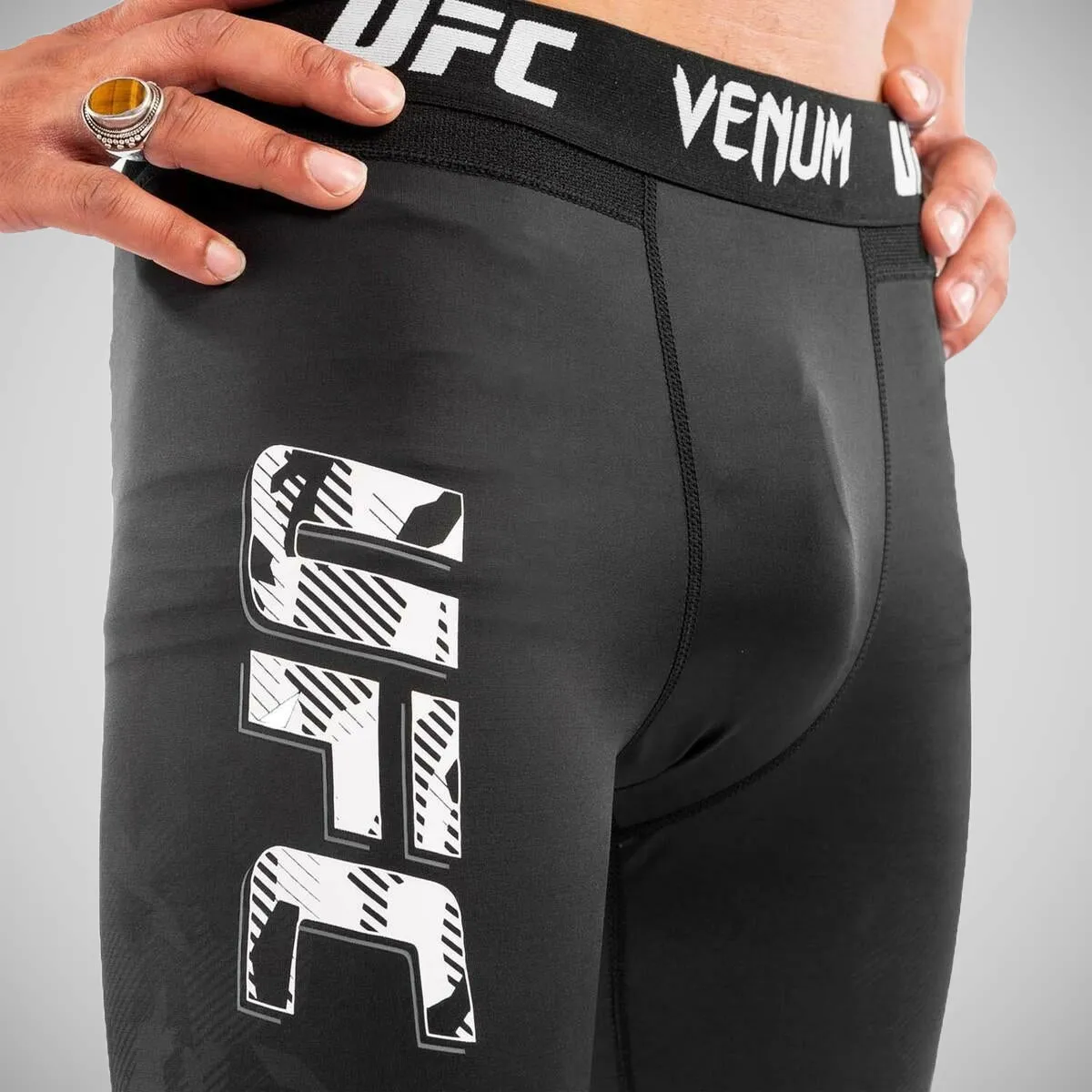 Venum UFC Authentic Fight Week Spats Black