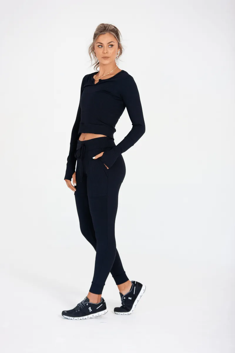 Wild and Free Jogger - Black